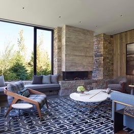 Shooting Star Cocktail Room