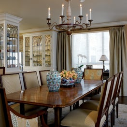 Nob Hill Highrise dinning room