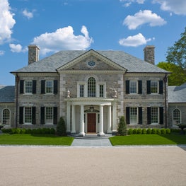 Georgian Residence in Greenwich, CT