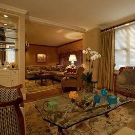 NYC TRADITIONAL NYC Residence