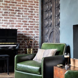 Portfolio: Irish themed home bar