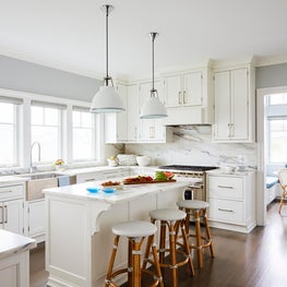 BAY FRONT BEACH HOUSE | MANTOLOKING, NEW JERSEY