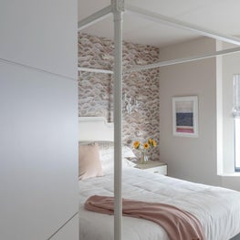 This kids bedroom proves that pretty and pink can be sophisticated and fun!