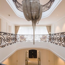 Mansion on the Heath Entrance