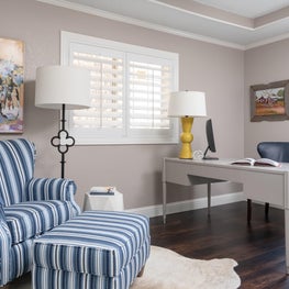 Charming and Cheerful Transitional Abode