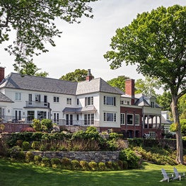 Darien Waterfront Exterior