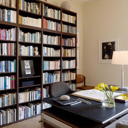 Library with ceiling-height shelving