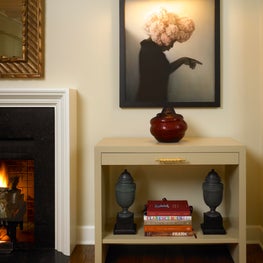 Chicago, Illinois Gold Coast Prewar Co-op Apartment