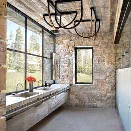 Wit's End Master Bathroom