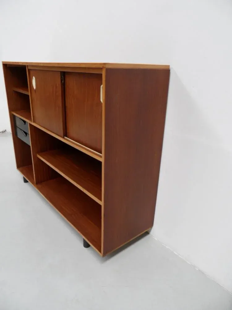 Apple Watch SE / 3 / 7 / 8  
Mid-Century Sideboard, 1960s