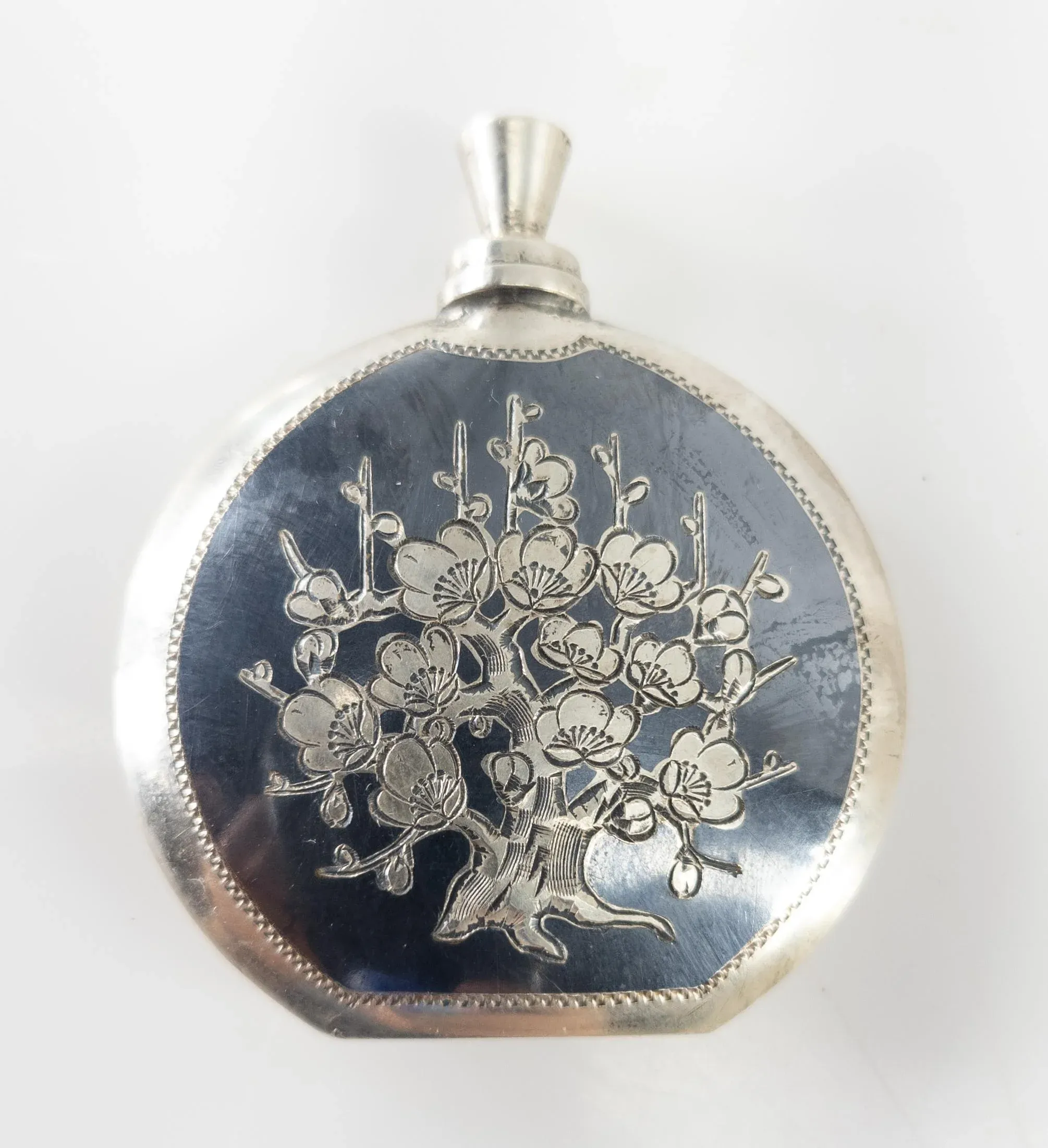 フランス製ヴィンテージ 20世紀中頃 スターリングシルバー パフュームボトル 20th Century Chinese or Japanese .950 Sterling Silver Snuff or