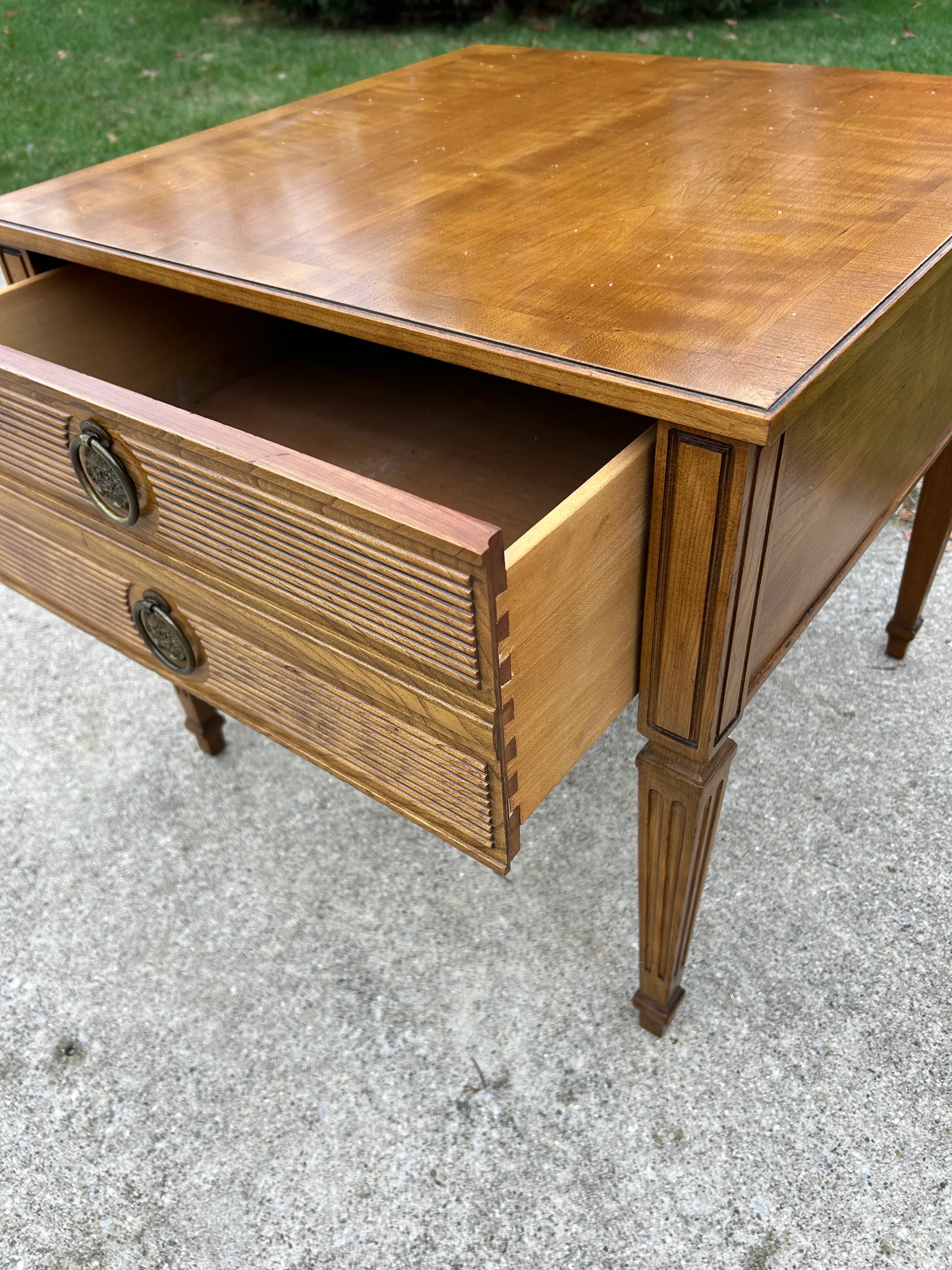 1970s Henredon Mid Century Banded Walnut and Brass Side Table