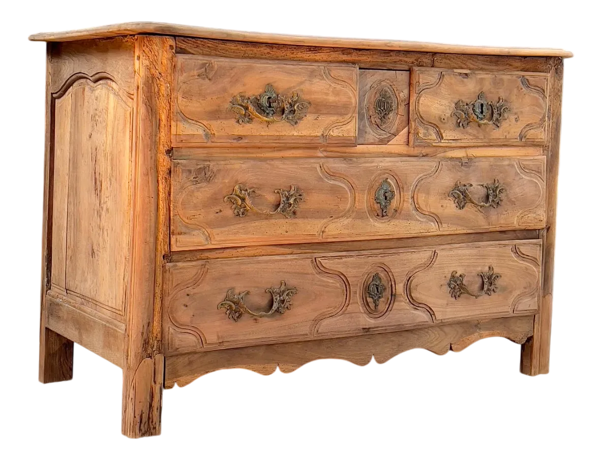 Parisian Chest of Drawers in Walnut, 19th Century