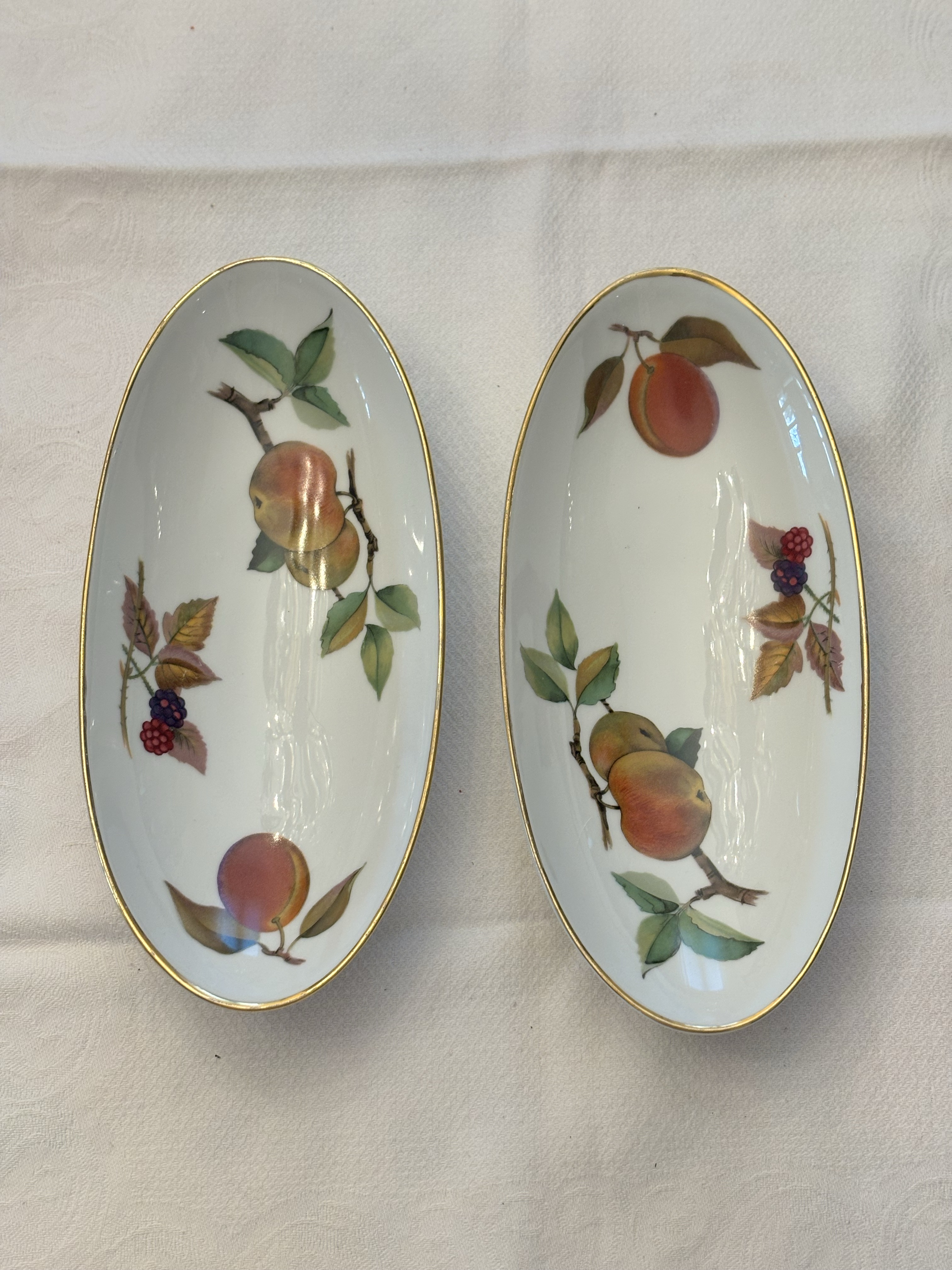 1960s Royal Worcester Evesham Gold Oval China Dish with Fruit