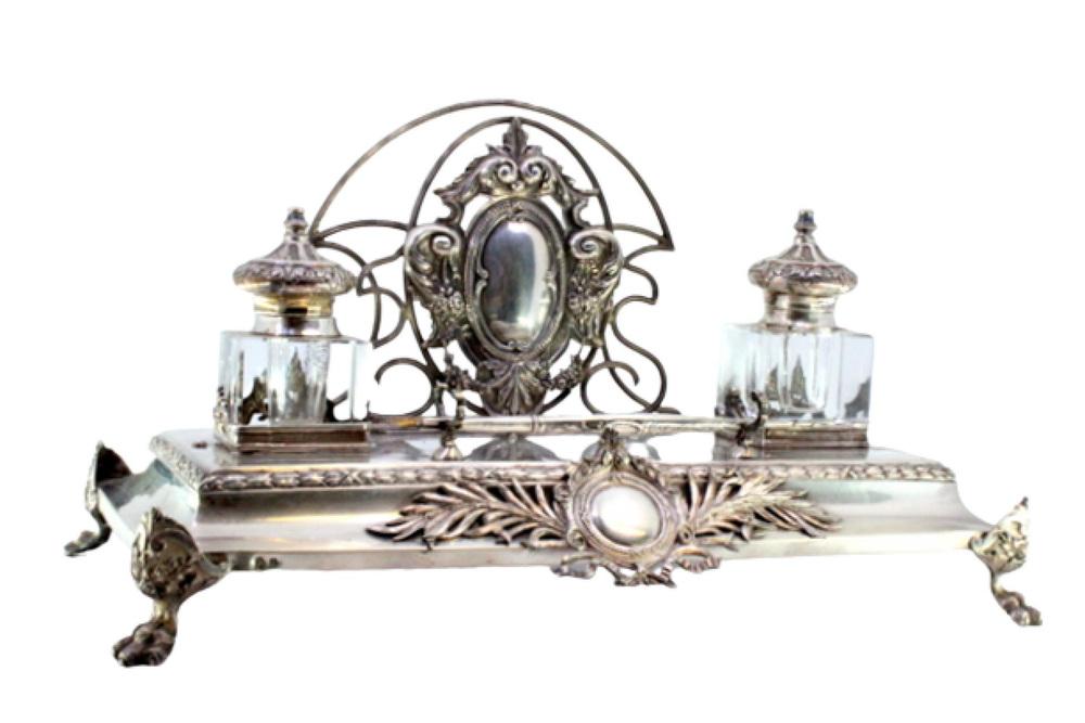Relief Silver and Glass Inkwell with Monogram Cards, Frieze and Claw-Shaped Feet with Wooden Base