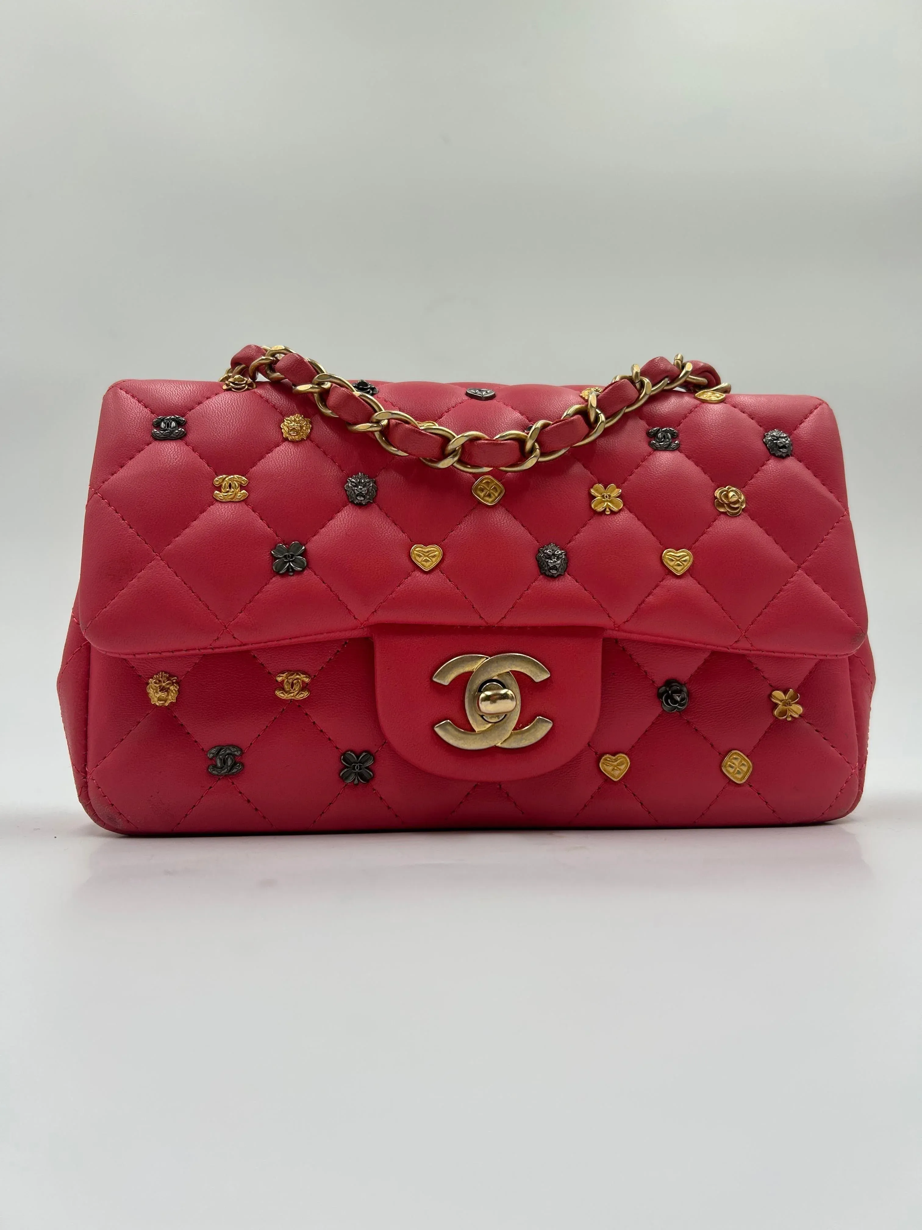 Chanel Lucky Charm Pink Quilted Leather Flap Bag 2018-2019 Chairish - Main Image