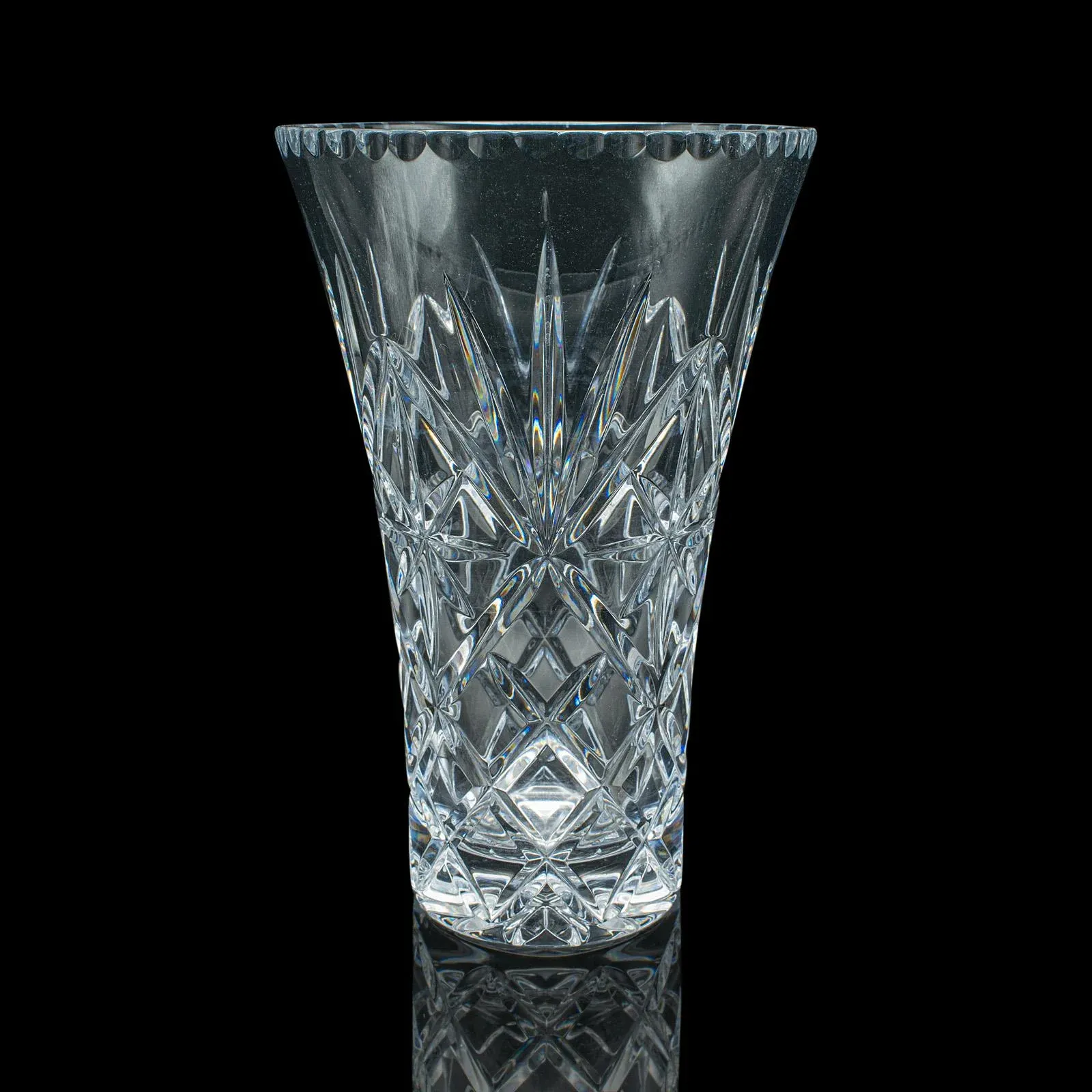 tall-vintage-display-vase-