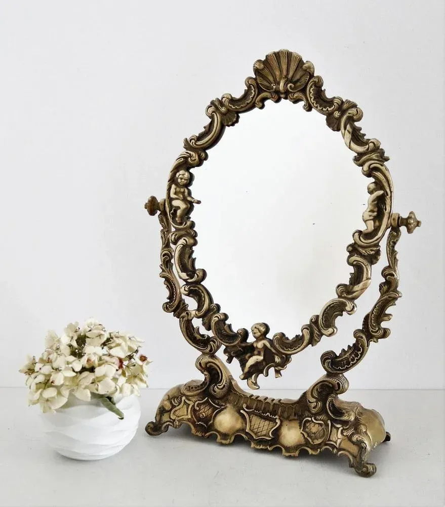Brutalist Mirror by Lane Furniture Circa 1970\'sMid-Century Italian Vanity Dressing Table with Mirror in Bronze with Angels, 1950s