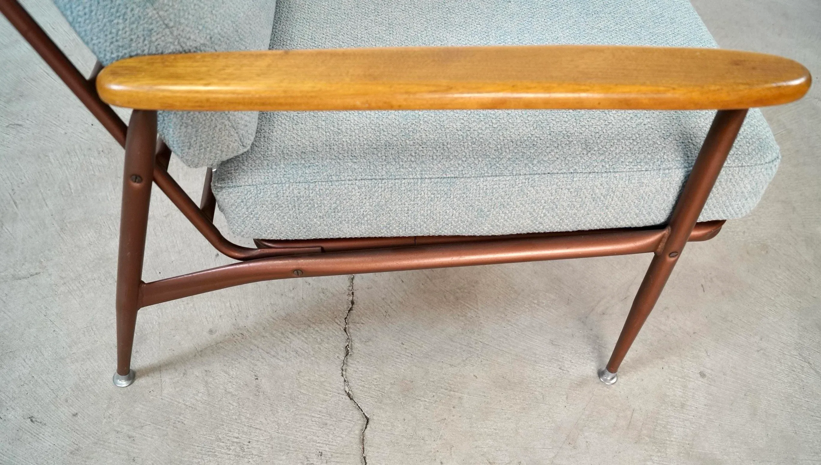 Vintage 10” Chinoiserie Tobacco Leaf Bowl1950’s Mid-Century Modern Baumritter Metal & Wood Lounge Chair