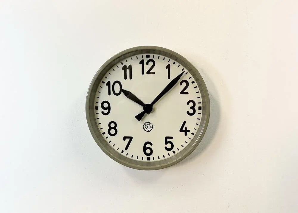 Industrial Factory Wall Clock from Chronotechna, 1950s  display picture 1