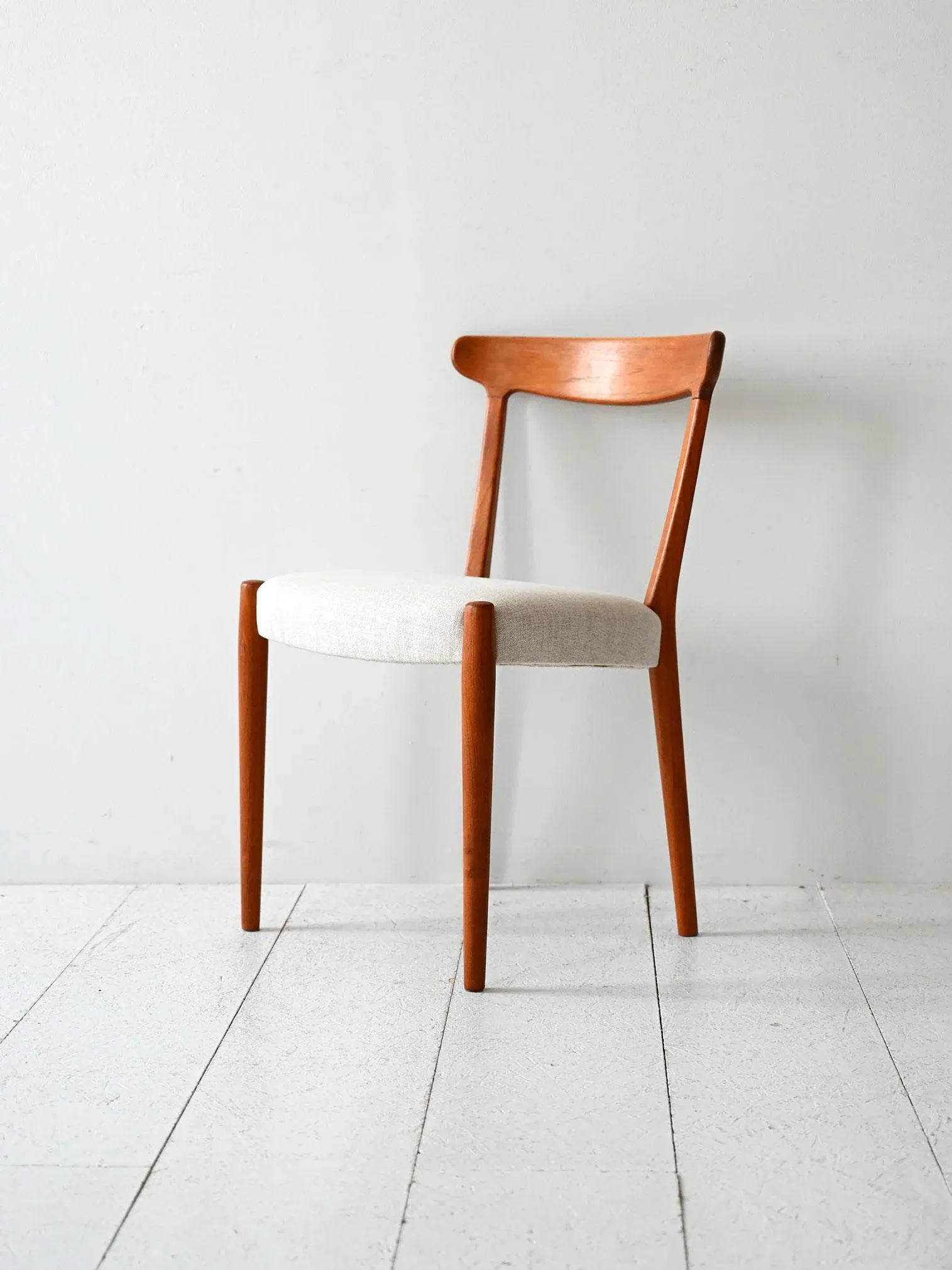 Vintage Scandinavian Chair in Curved Teak, 1960s