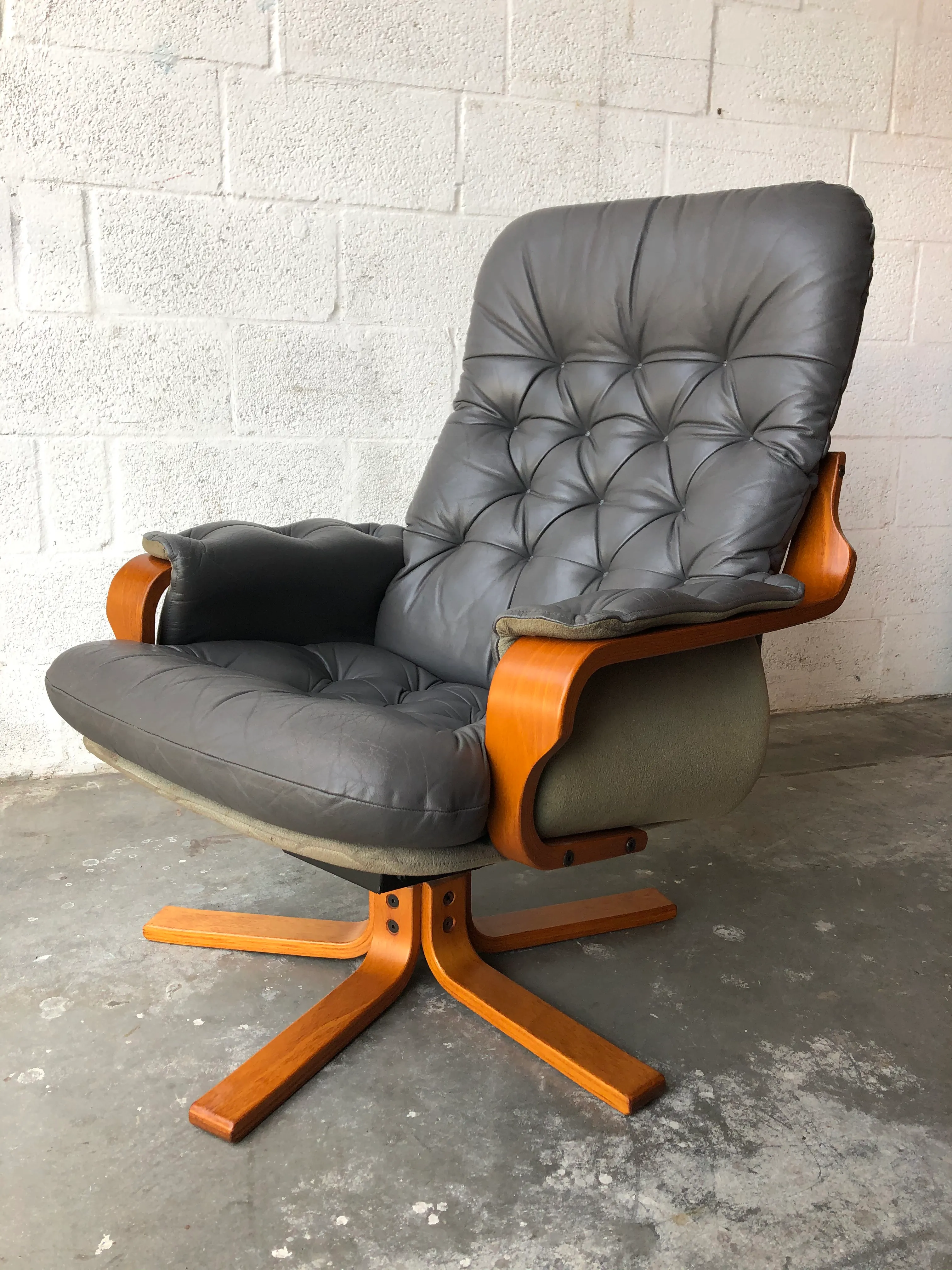 Vintage Mid Century Modern Scandinavian Lounge Chair & Ottoman