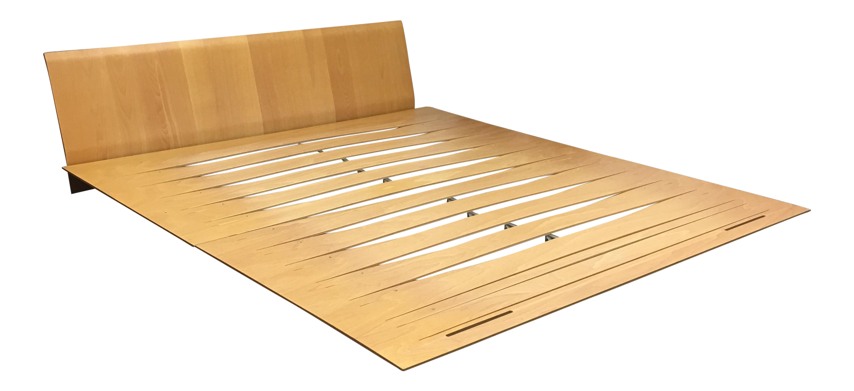 Eastern King Leggero Platform Bed