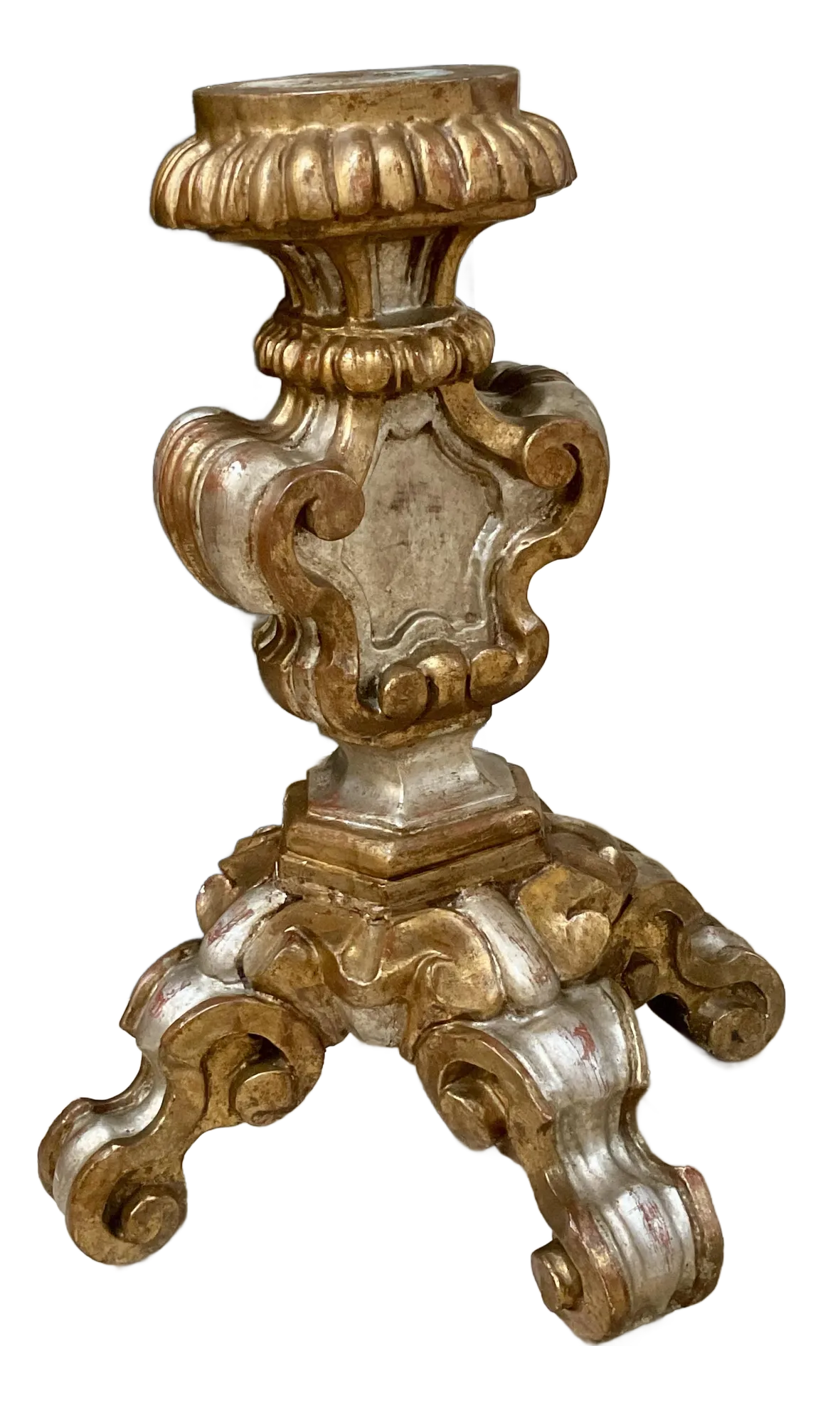 Early 20th Century Italian Hand Craved Pedestal Gilded With Gold and Silver Leaf