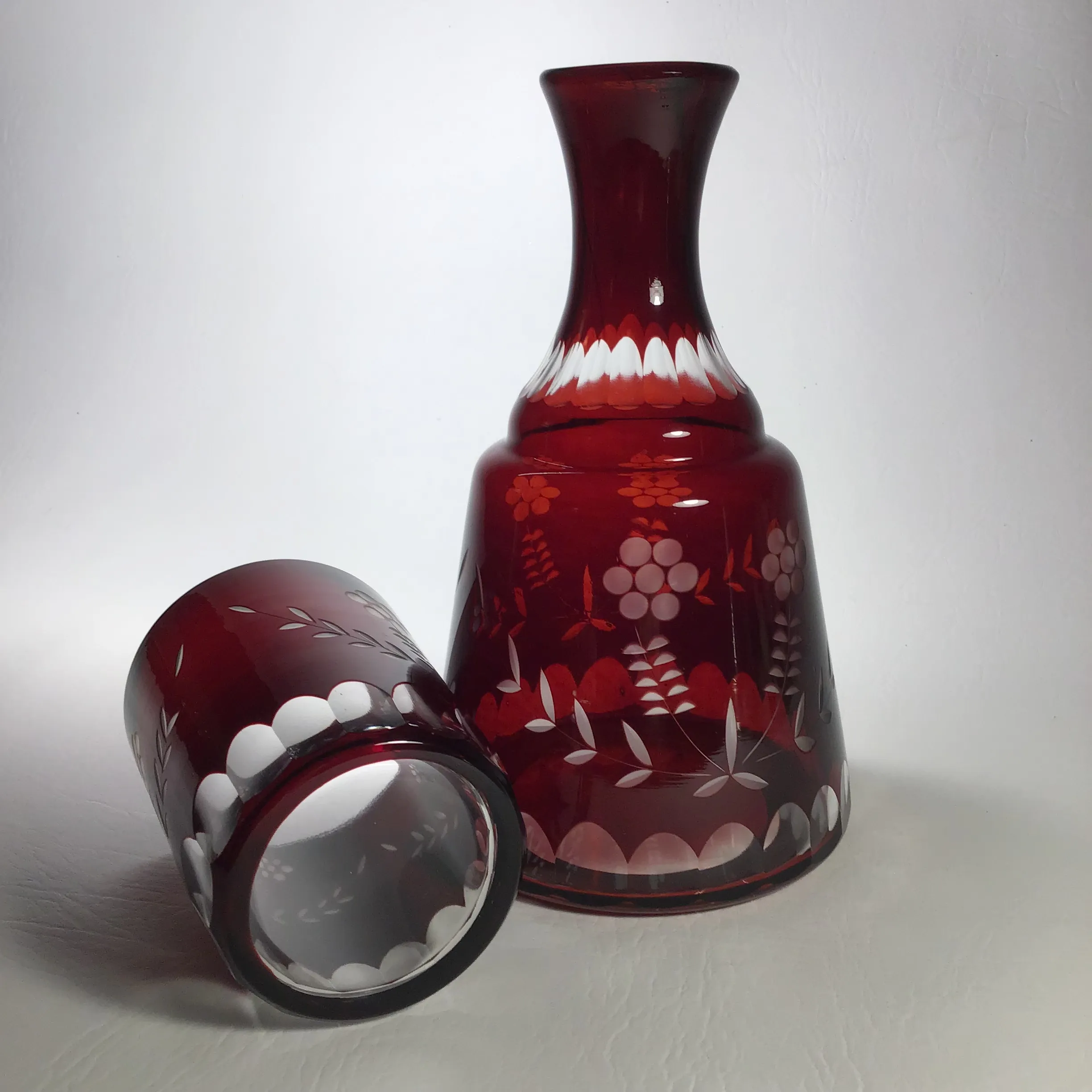 Ch．トロットヴィエイユ１９８９　美品 vintage-bohemian-ruby-to-clear