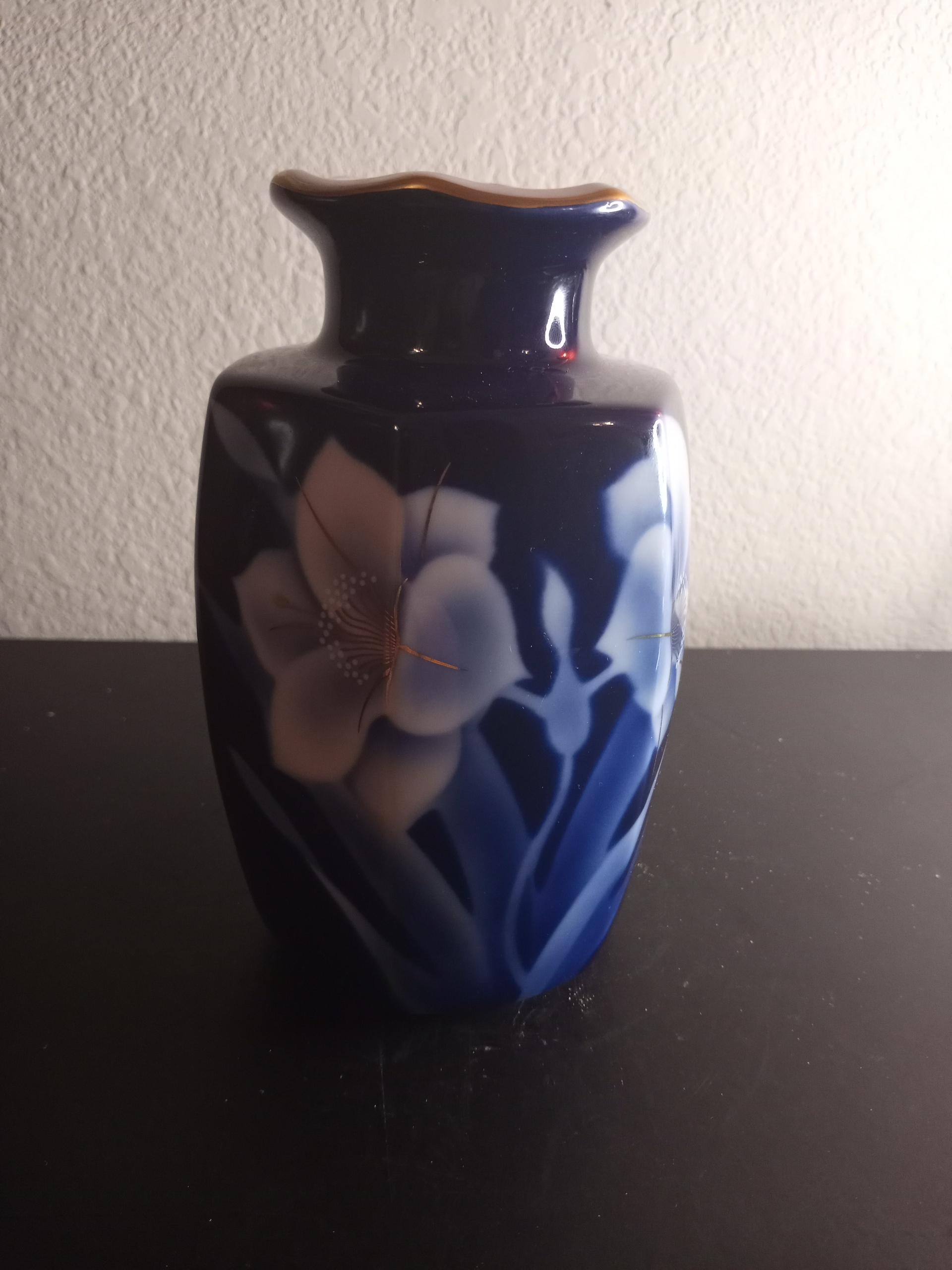 Vintage 1950s Japanese Arita Ware Hexagonal Cobalt Blue Vase