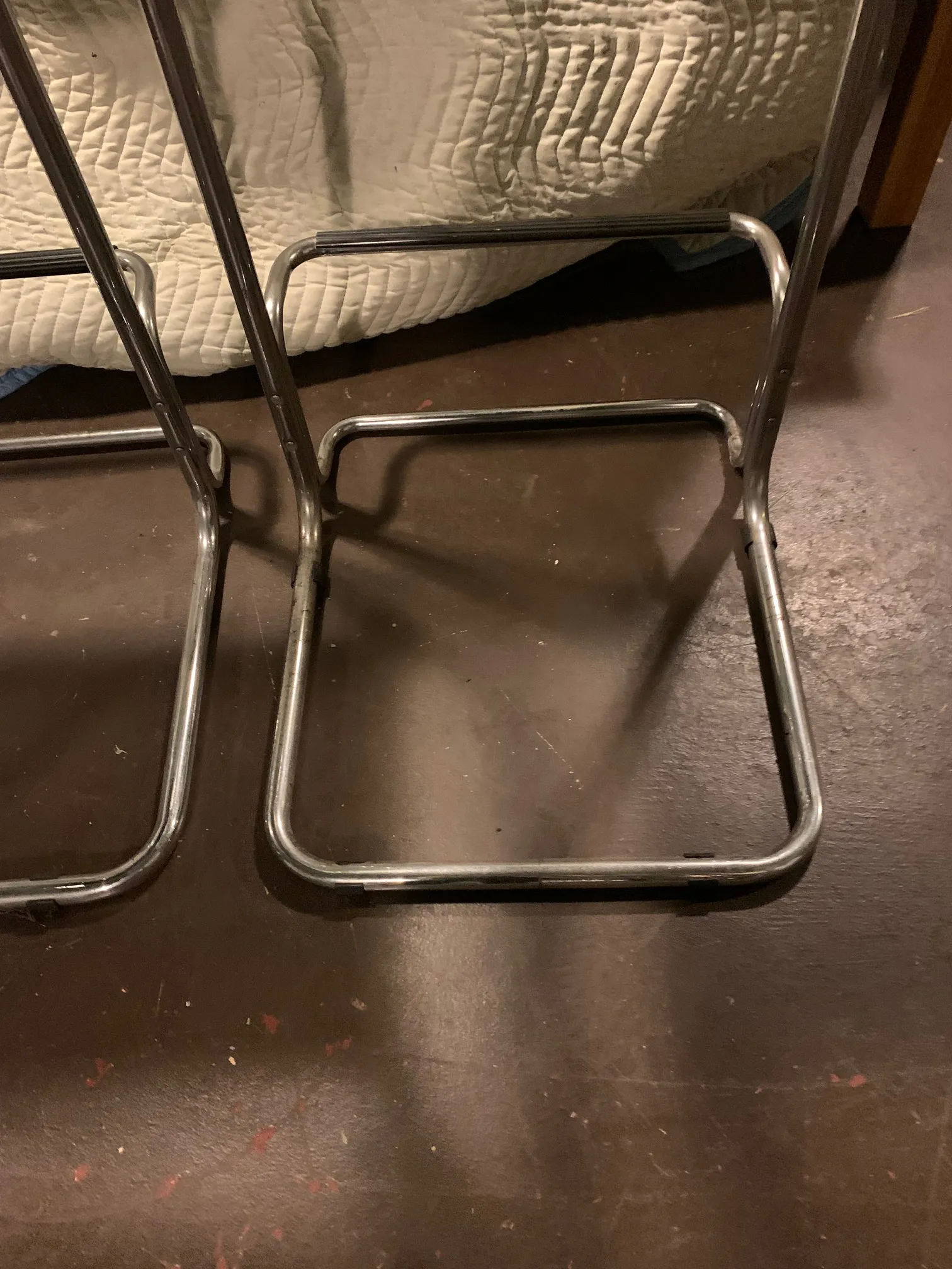 MARTIN CHROME BARSTOOL 新品 Martin Chrome Barstool | Martin Guitar