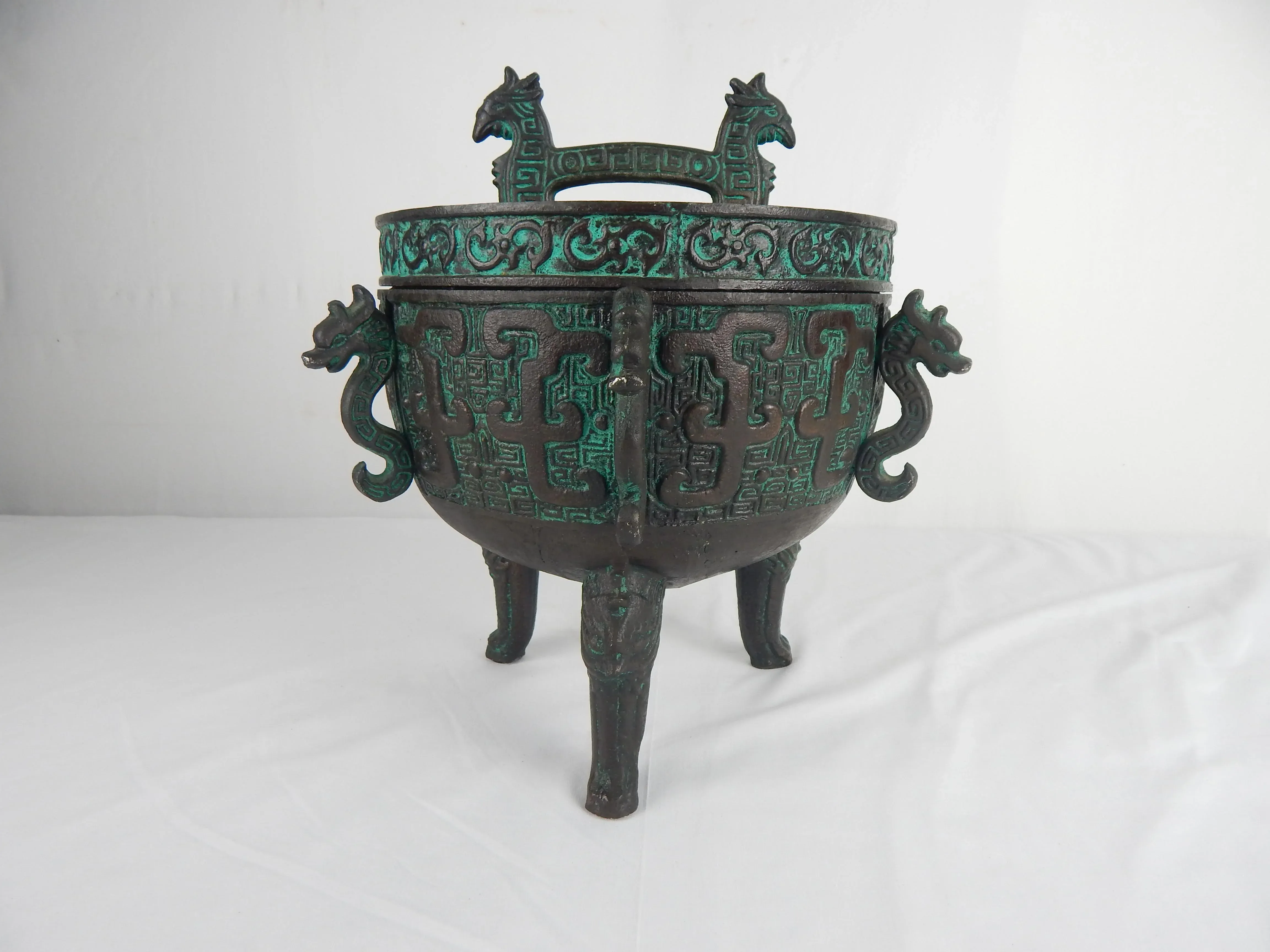 ミッドセンチュリー　ビンテージ黒ヒョウグリーンアイズ　アンティーク　50s james-mont-style-archaic-asian