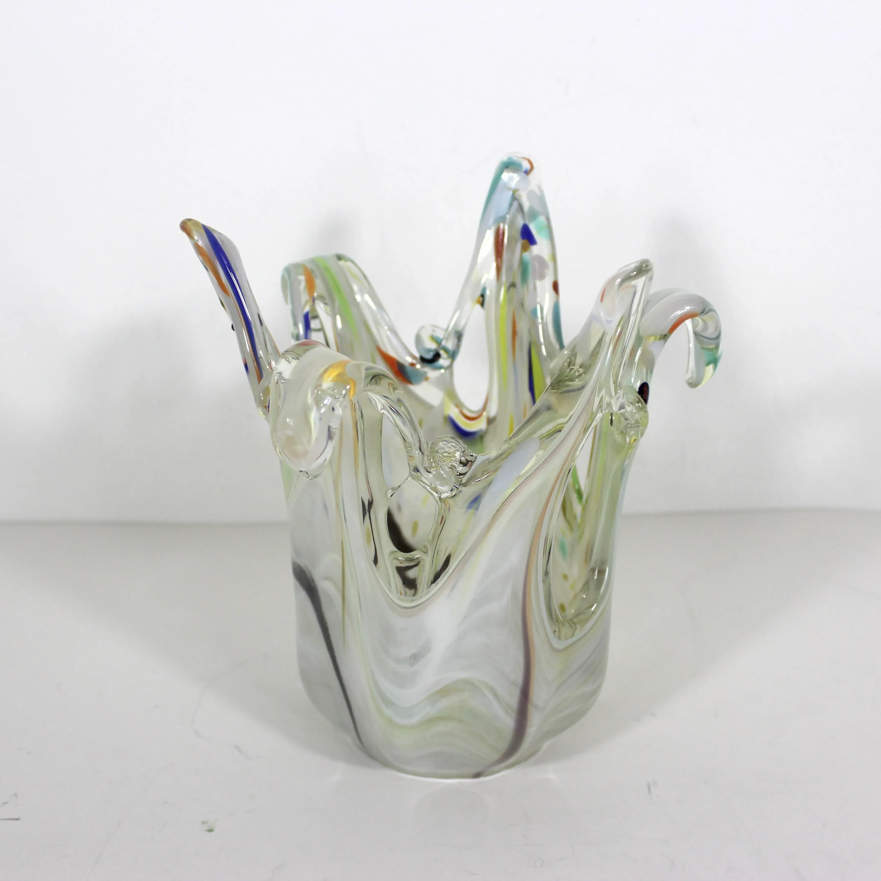 Mid 20th Century Colorful Murano Art Glass Vase Bowl in Handkerchief or Splash Shape Hand Blown main image 7