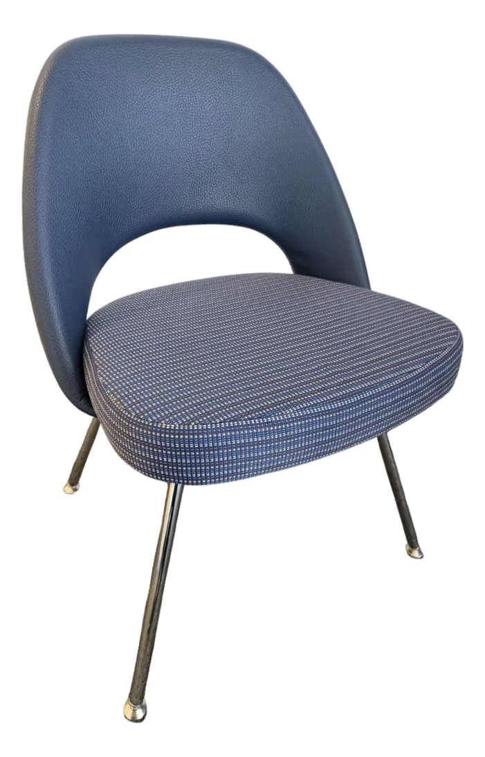 Knoll Saarinen Executive Side Chair in Blue Pattern | Chairish