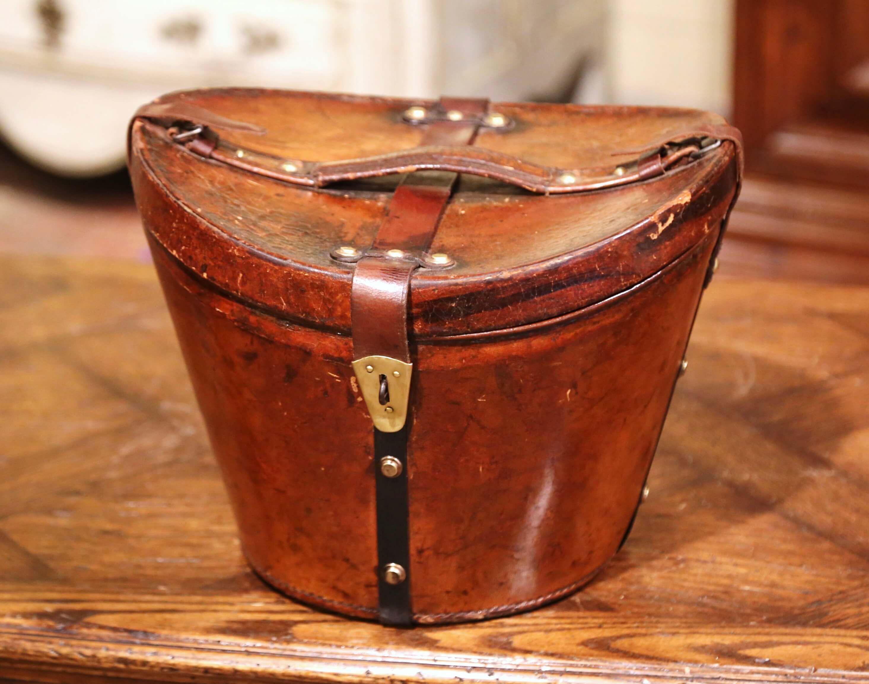 Antique Leather Top Hat Box, Luggage, French Silk Top Hat Inside