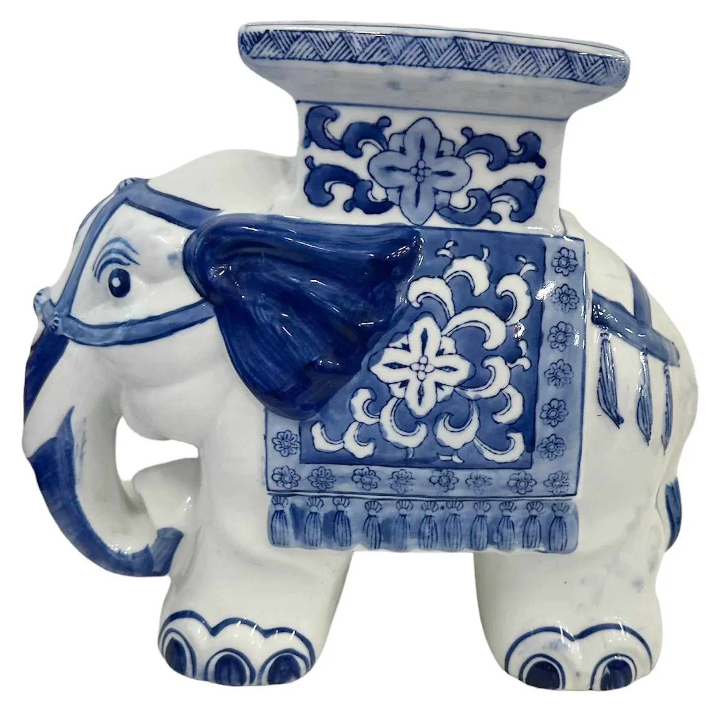 ★BLUE ELEPHANT★ LATRIX white Amazon.com: DECHOUS 3 Pcs Blue and White Porcelain Elephant