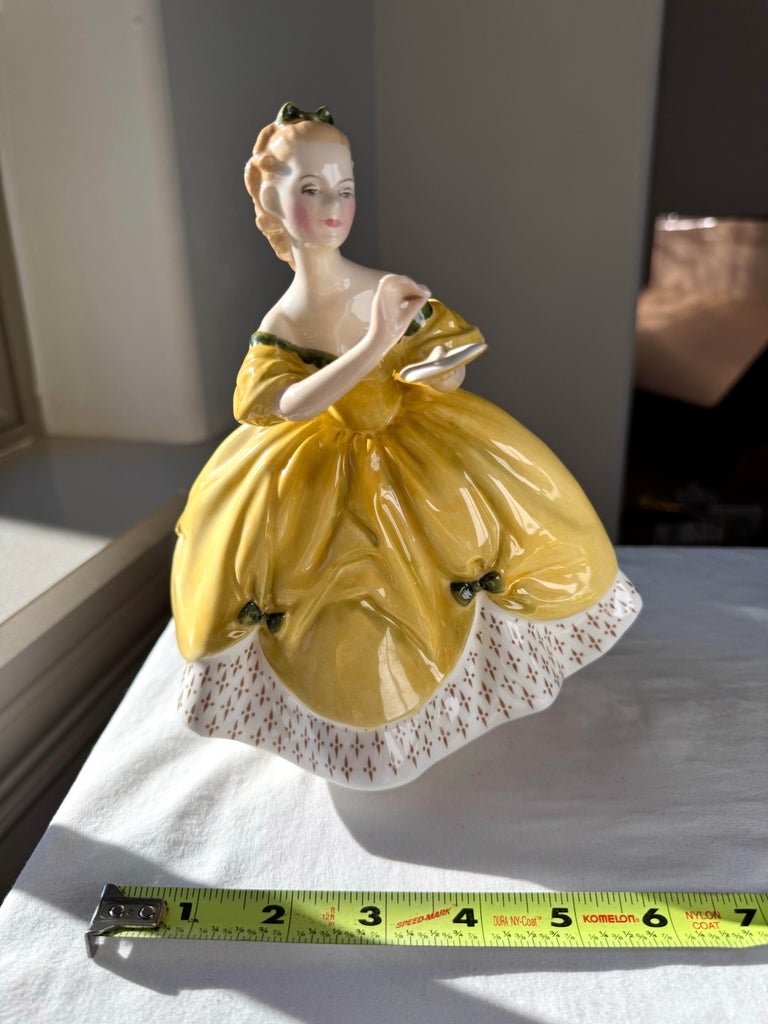 1959 Royal Doulton Figurine ~ \