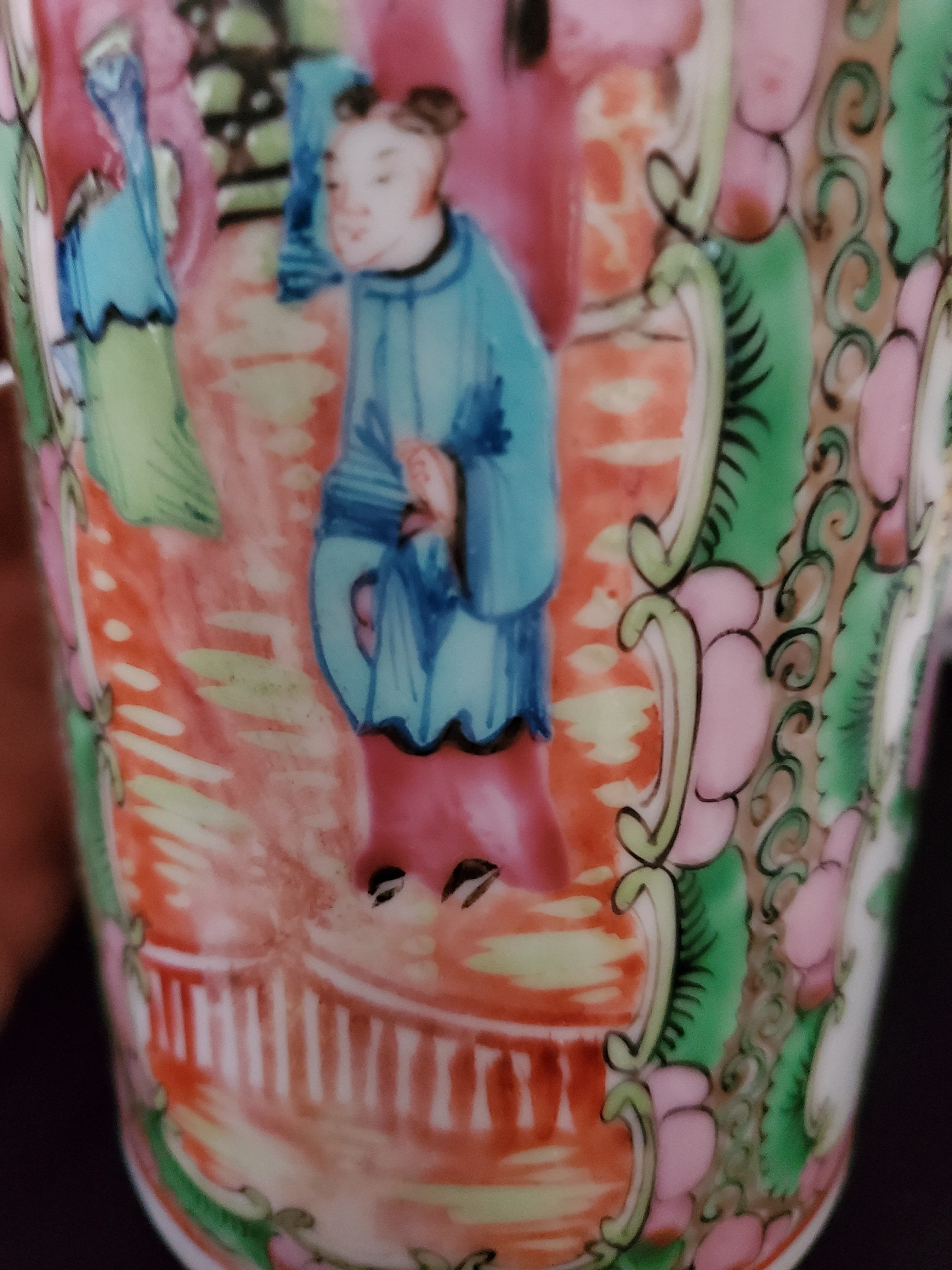 薔薇一輪 BONE CHINA 薔薇一輪 BONE CHINA Antique Chinese Porcelain Rose Medallion