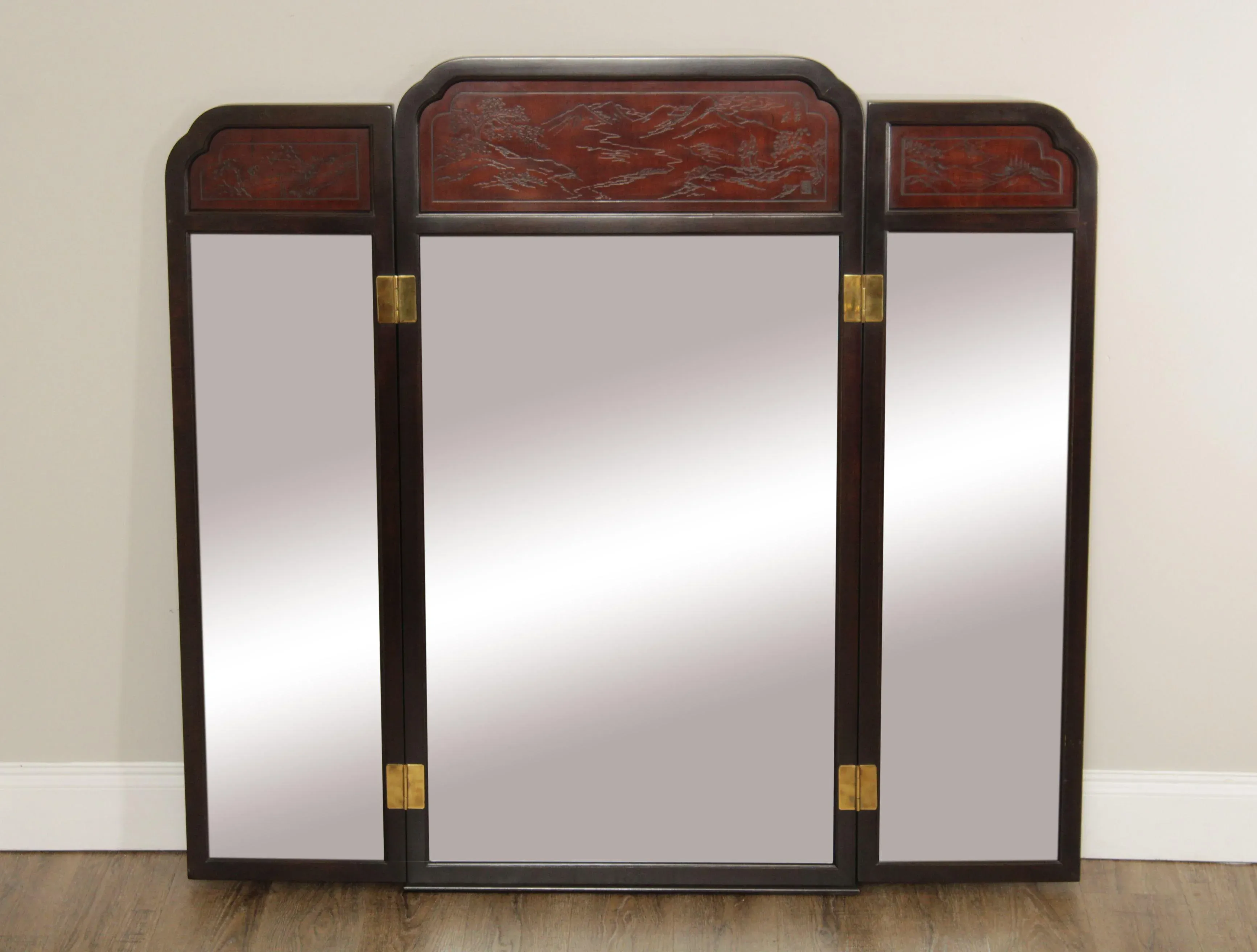 Drexel Heritage Chinoiserie Carved 'Connoisseur' Trifold Dresser