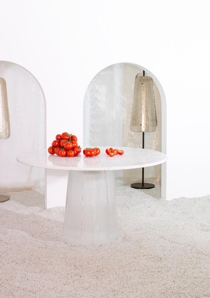 Bent Dining Table in Smoky Grey from Pulpo