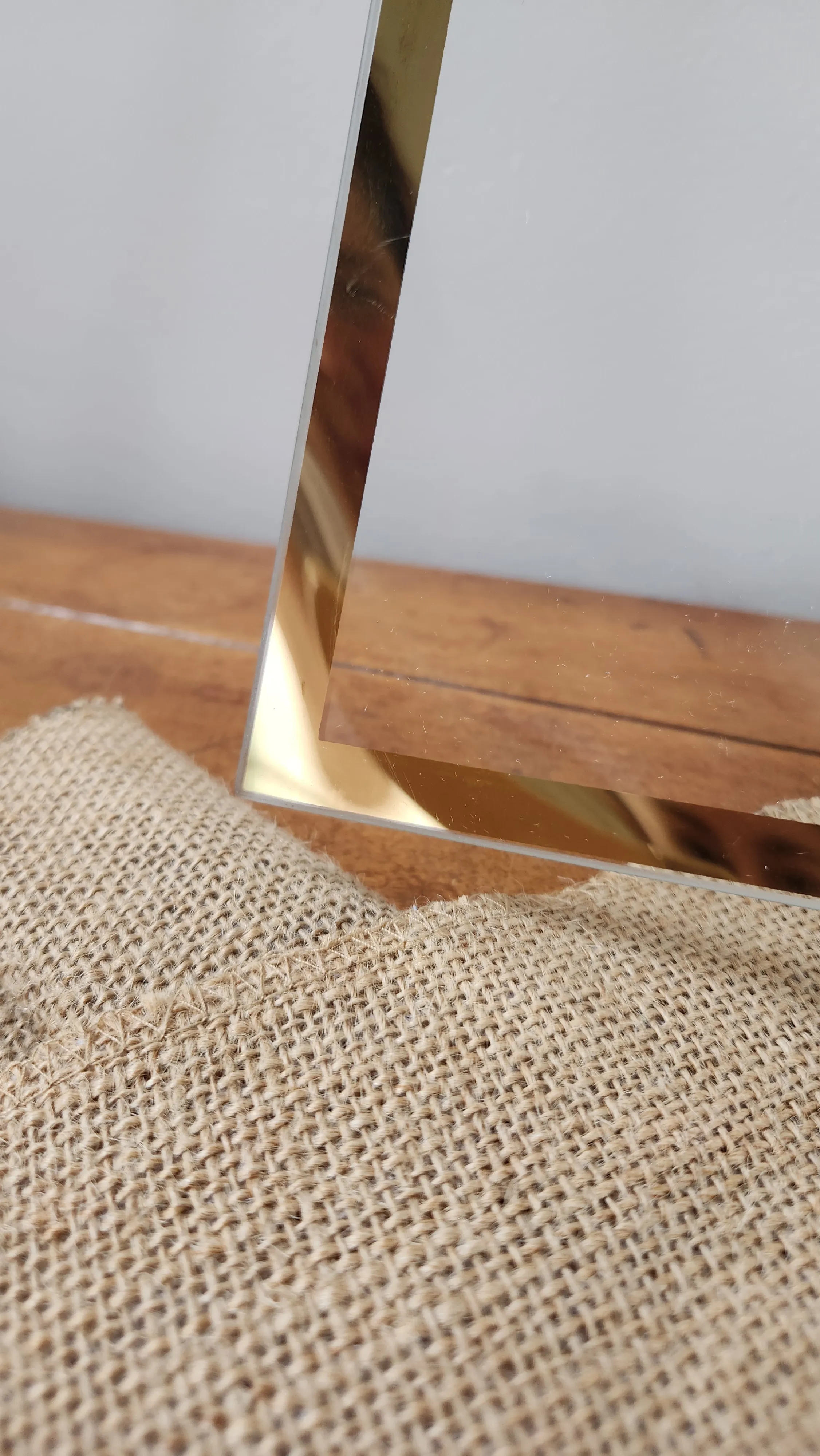 Vintage Mid-Century Modern Concave Glass Tray With Gilt Edge