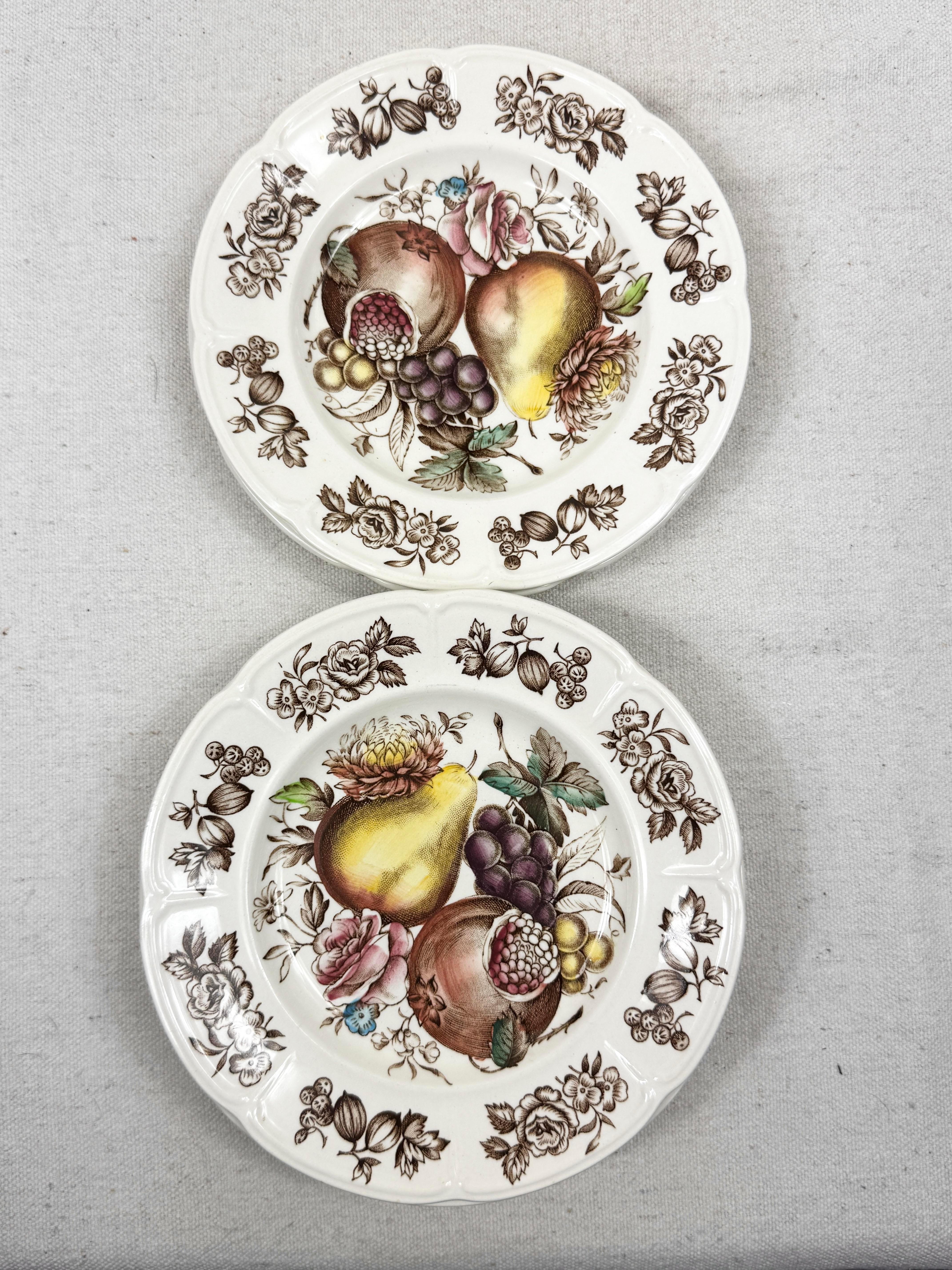 Vintage Johnson Brothers Windsor Fruit Bread and Butter Plates-Set