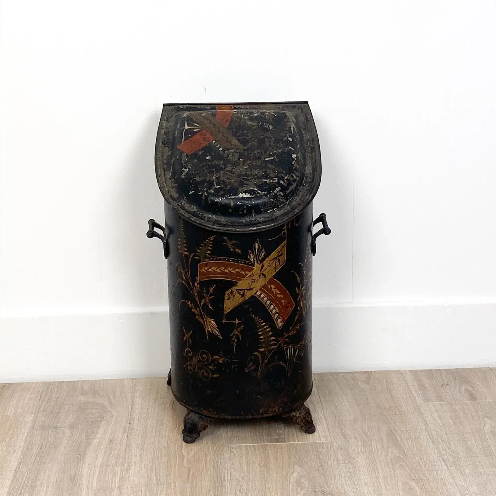 COAL BUCKET ANTIQUE REPLICAアイルランド製 COAL BUCKET ANTIQUE REPLICAアイルランド製 美術品
