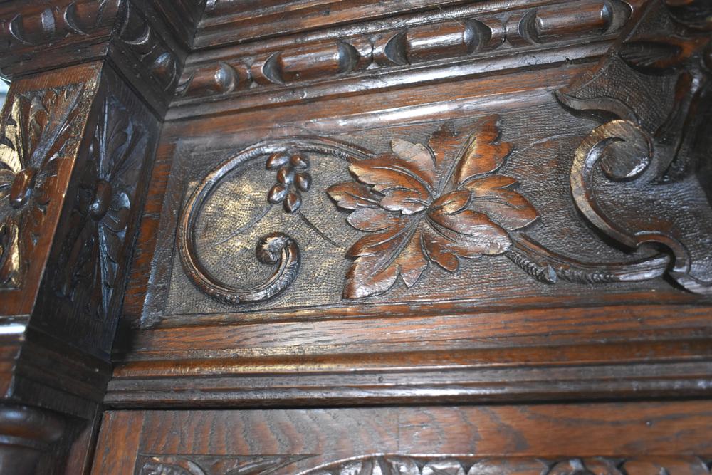 Yankees Leather JacketFrench Louis Xiii Style Oak Hunt Display Cabinet