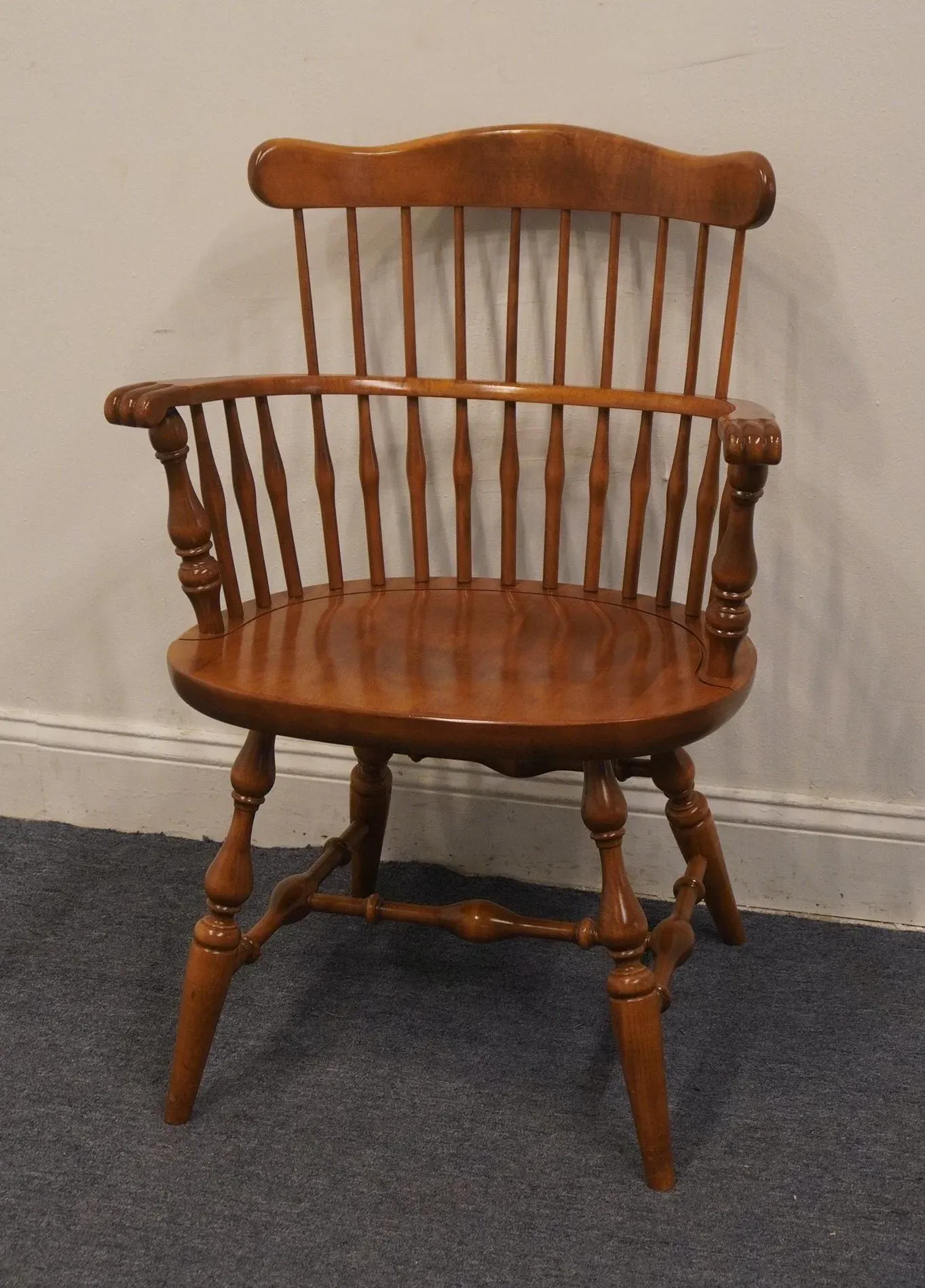 本日限り！ETHAN ALLENダイニングチェア Ethan Allen Heirloom Nutmeg Maple Comb Back Dining Arm Chair 10