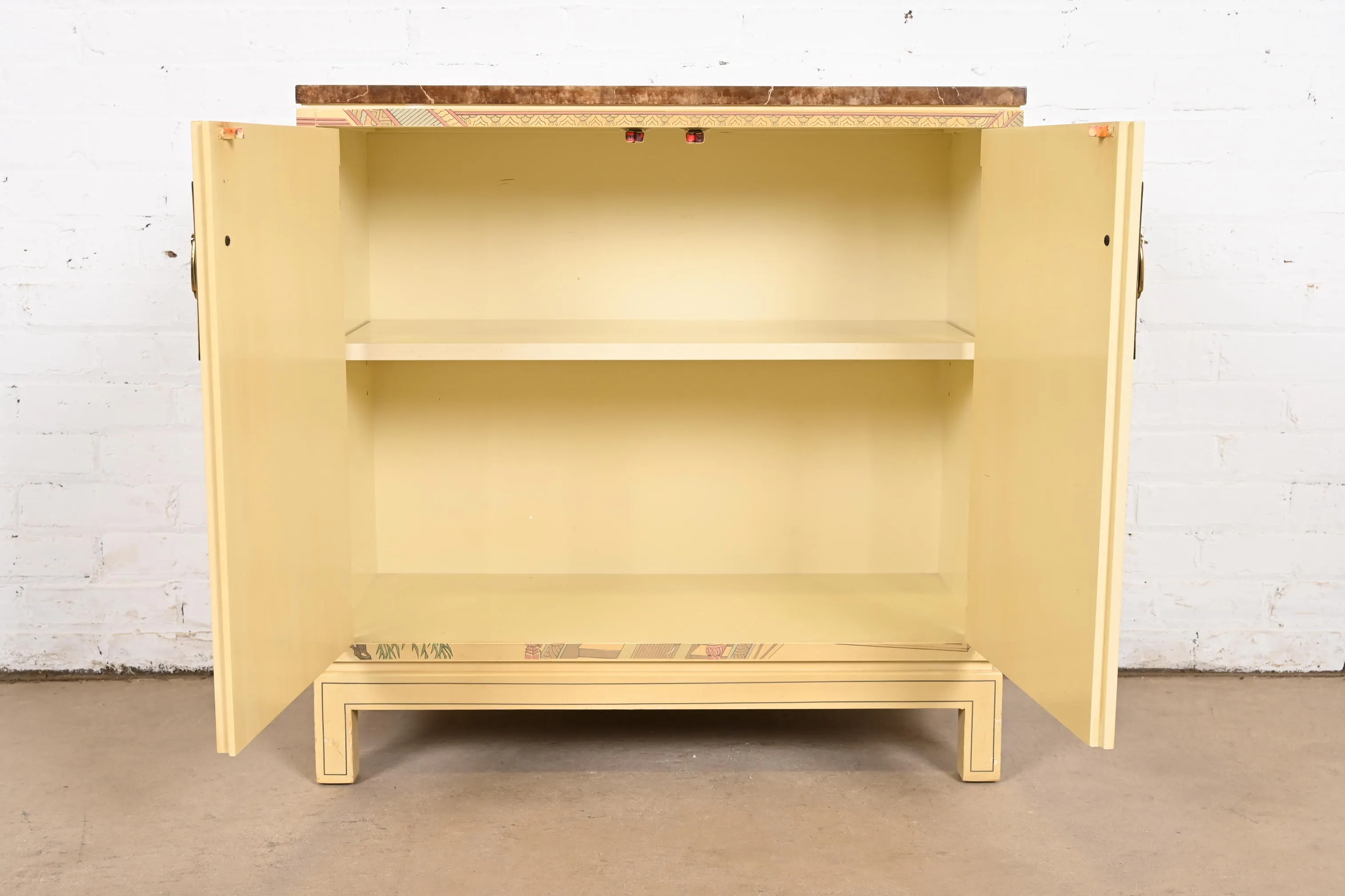 Drexel Heritage Hollywood Regency Chinoiserie Hand-Painted Cream