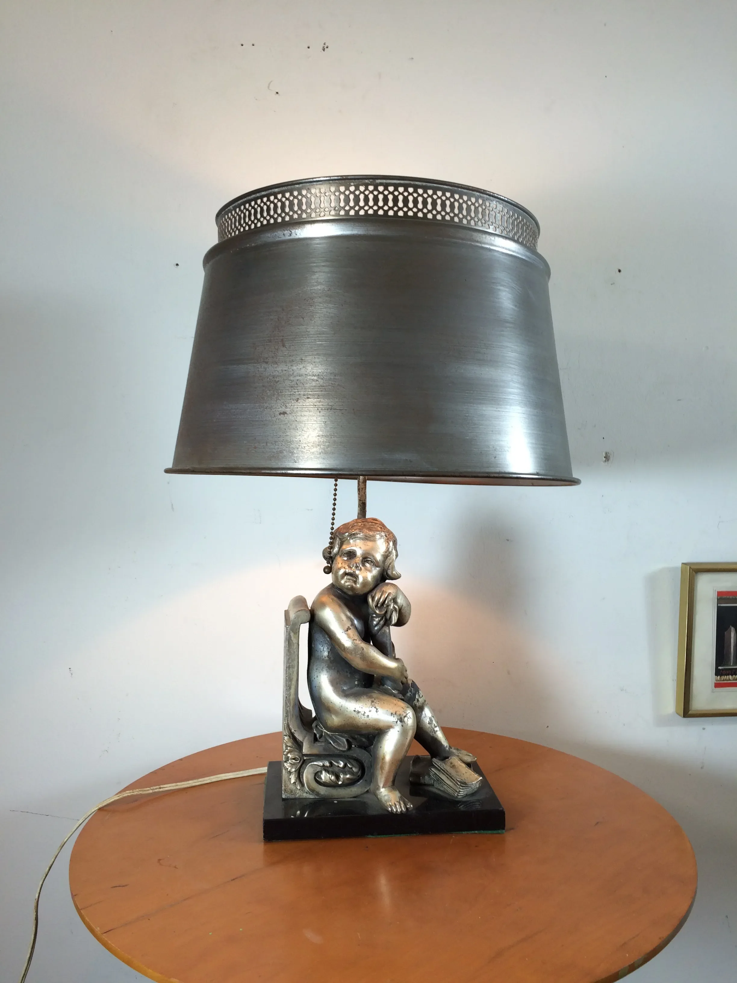 1900s Neoclassical French Cherub Lamp With Foundry Stamp 