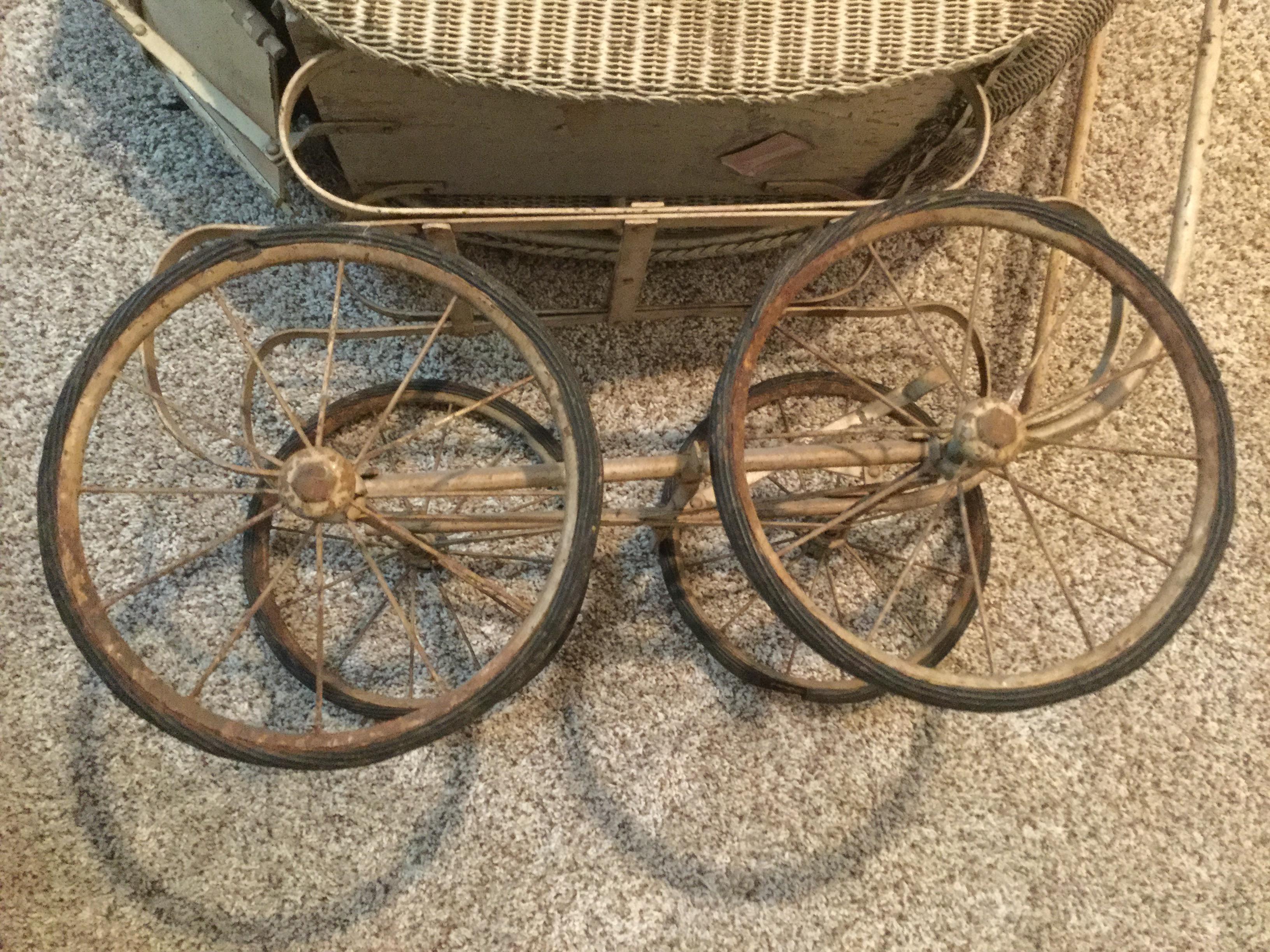 Hedstrom baby carriage online