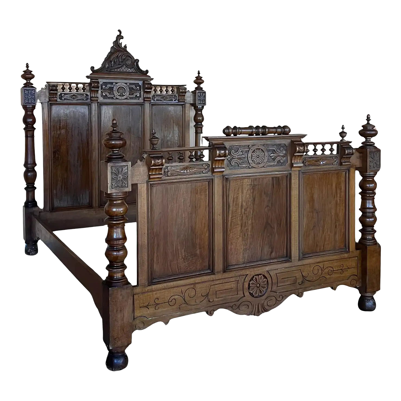 Vintage Bedframes - Chairish, image size:1330x1330