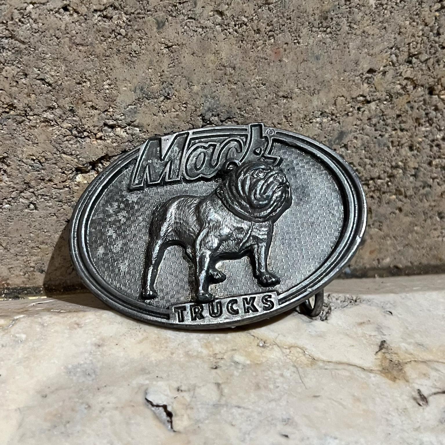 Mack truck belt buckle hotsell